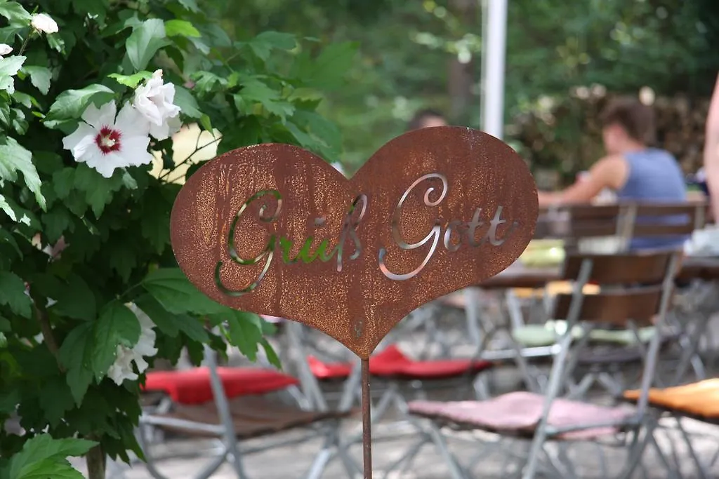 Behringers Freizeit - Und Tagungshotel Goessweinstein Hotel